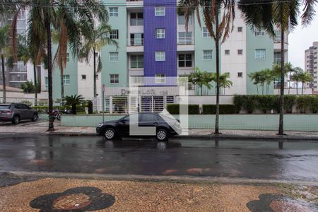 Apartamento à venda com 70m², 1 quarto e 2 vagas Apartamento à venda com 70m², 1 quarto e 2 vagasFACHADA