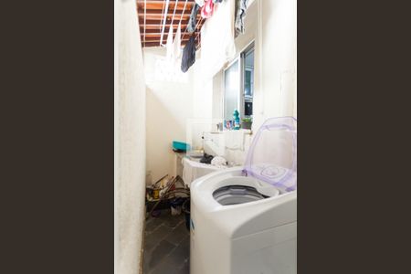 Apartamento à venda com 70m², 2 quartos e 1 vaga Apartamento à venda com 70m², 2 quartos e 1 vagaÁrea de Serviço