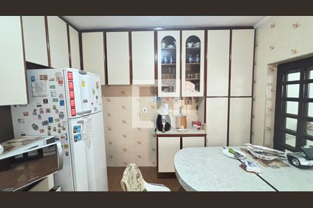 Casa para alugar com 196m², 3 quartos e 3 vagasCozinha