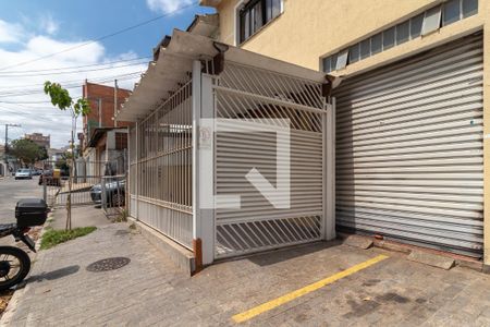 Casa à venda com 110m², 3 quartos e 1 vagaFachada