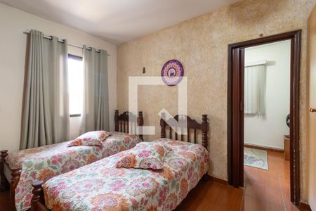 Casa à venda com 110m², 3 quartos e 1 vagaQuarto 2