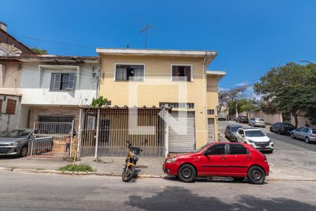 Casa à venda com 110m², 3 quartos e 1 vagaFachada