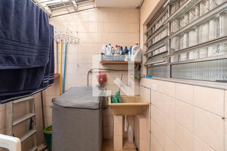 Casa à venda com 110m², 3 quartos e 1 vagaÁrea de Serviço