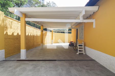 Casa à venda com 171m², 3 quartos e 2 vagas Casa à venda com 171m², 3 quartos e 2 vagasÁrea Externa