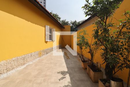 Casa à venda com 171m², 3 quartos e 2 vagas Casa à venda com 171m², 3 quartos e 2 vagasÁrea Externa