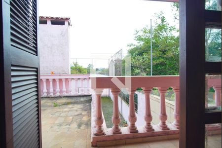 Casa à venda com 257m², 4 quartos e 2 vagasQuarto 2 - Varanda