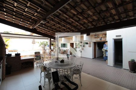 Casa à venda com 492m², 3 quartos e 3 vagasÁrea Gourmet