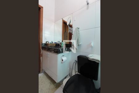 Casa à venda com 492m², 3 quartos e 3 vagasBanheiro Social