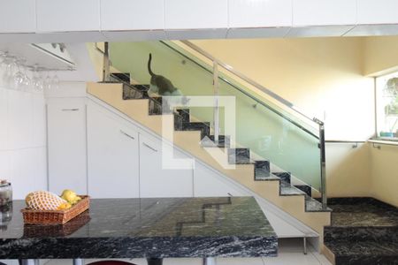 Casa à venda com 492m², 3 quartos e 3 vagasCozinha