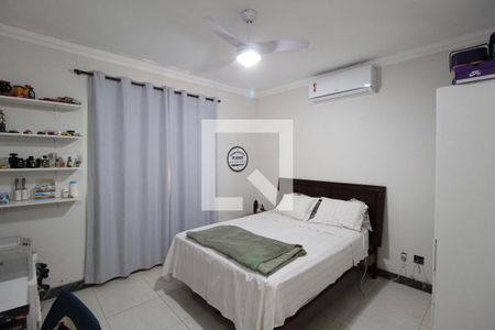 Casa à venda com 492m², 3 quartos e 3 vagasSuite 1