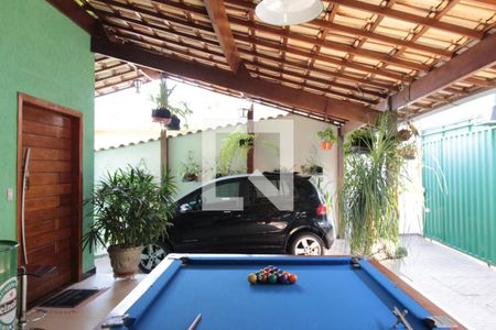 Casa à venda com 492m², 3 quartos e 3 vagasHall de Entrada