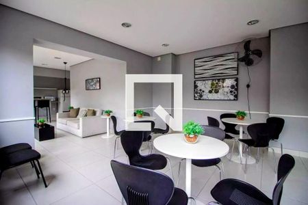 Apartamento para alugar com 31m², 1 quarto e sem vaga Apartamento para alugar com 31m², 1 quarto e sem vagaÁrea comum - Salão de festas