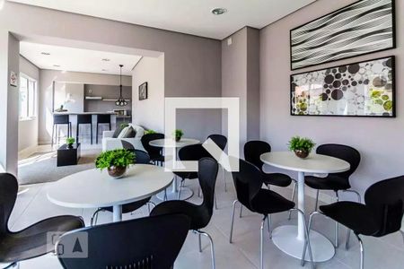 Apartamento para alugar com 31m², 1 quarto e sem vaga Apartamento para alugar com 31m², 1 quarto e sem vagaÁrea comum - Salão de festas