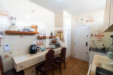 Casa à venda com 220m², 3 quartos e 2 vagasCozinha