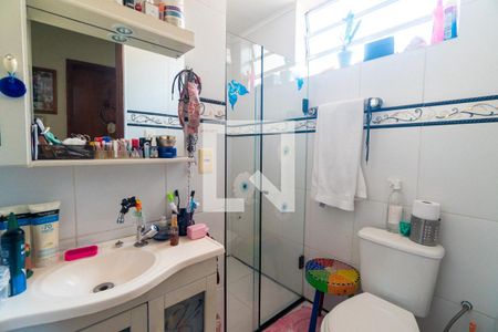 Casa à venda com 220m², 3 quartos e 2 vagasBanheiro Social