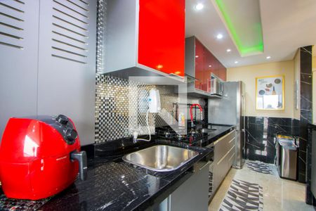 Apartamento à venda com 77m², 2 quartos e 2 vagas Apartamento à venda com 77m², 2 quartos e 2 vagasCozinha