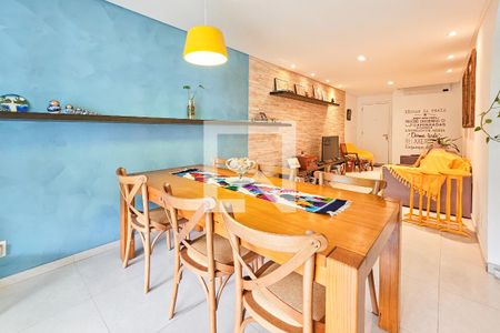 Sala de apartamento para alugar com 3 quartos, 110m² em Pitangueiras, Guarujá