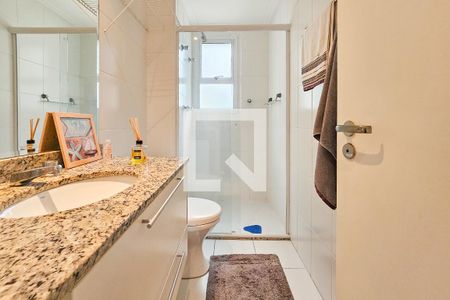 Apartamento para alugar com 110m², 3 quartos e 2 vagasBanheiro da suíte 1