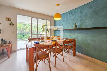 Sala de apartamento para alugar com 3 quartos, 110m² em Pitangueiras, Guarujá