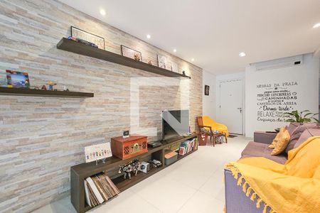 Sala de apartamento para alugar com 3 quartos, 110m² em Pitangueiras, Guarujá