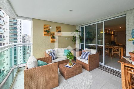 Apartamento para alugar com 110m², 3 quartos e 2 vagasVaranda