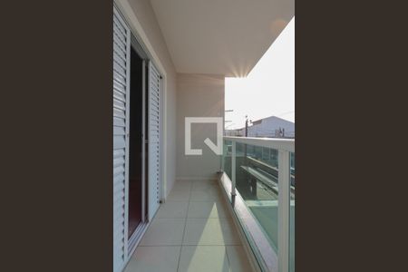 Casa à venda com 110m², 3 quartos e 2 vagas Casa à venda com 110m², 3 quartos e 2 vagasVaranda da suíte 1