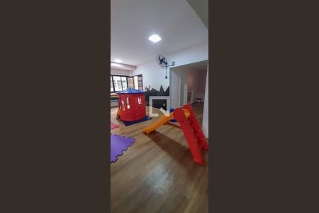 Apartamento para alugar com 64m², 3 quartos e 1 vagaÁrea comum