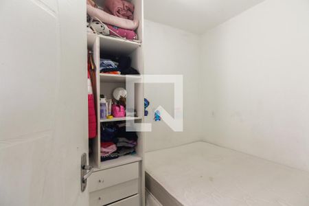 Quarto 2 de apartamento para alugar com 2 quartos, 36m² em Vila Esperança, São Paulo