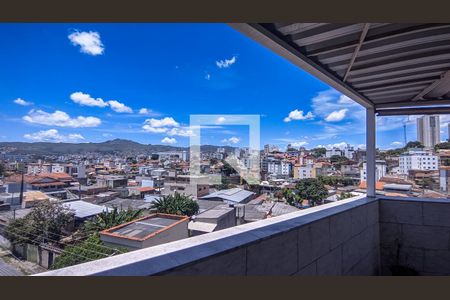 Apartamento à venda com 120m², 2 quartos e 2 vagas Apartamento à venda com 120m², 2 quartos e 2 vagasCobertura