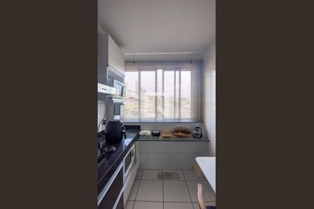 Apartamento à venda com 120m², 2 quartos e 2 vagas Apartamento à venda com 120m², 2 quartos e 2 vagasCozinha