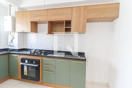 Apartamento à venda com 54m², 3 quartos e 1 vaga Apartamento à venda com 54m², 3 quartos e 1 vagaCozinha e Área de Serviço