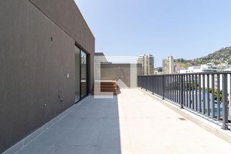 Apartamento à venda com 150m², 3 quartos e 2 vagasTerraço