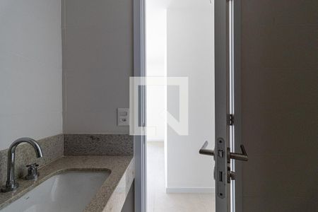 Apartamento à venda com 150m², 3 quartos e 2 vagasBanheiro Suite
