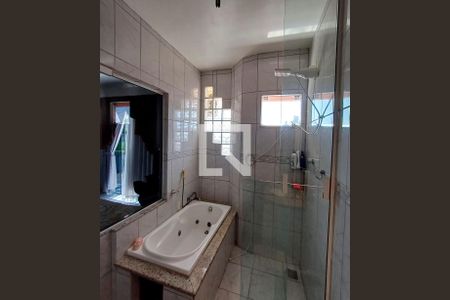 Casa para alugar com 200m², 4 quartos e 4 vagasBanheiro da Suíte 