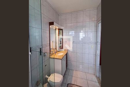 Casa para alugar com 200m², 4 quartos e 4 vagasBanheiro da Suíte 