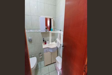 Casa para alugar com 200m², 4 quartos e 4 vagasBanheiro da Suíte 2