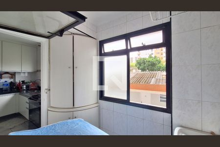 Apartamento para alugar com 119m², 3 quartos e 2 vagasÁrea de serviço