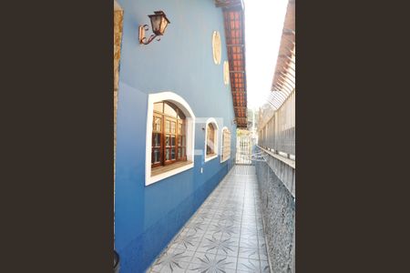 Casa para alugar com 482m², 4 quartos e 4 vagasCorredor Externo