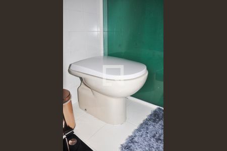 Casa para alugar com 482m², 4 quartos e 4 vagasBanheiro