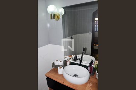 Casa para alugar com 482m², 4 quartos e 4 vagasLavabo