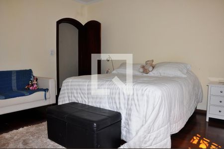 Casa para alugar com 482m², 4 quartos e 4 vagasQuarto 01 com Suíte