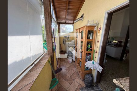 Casa para alugar com 120m², 6 quartos e 2 vagas Casa para alugar com 120m², 6 quartos e 2 vagasCasa 1