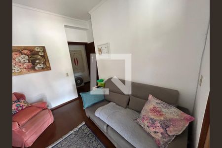 Casa para alugar com 120m², 6 quartos e 2 vagas Casa para alugar com 120m², 6 quartos e 2 vagasCasa 1