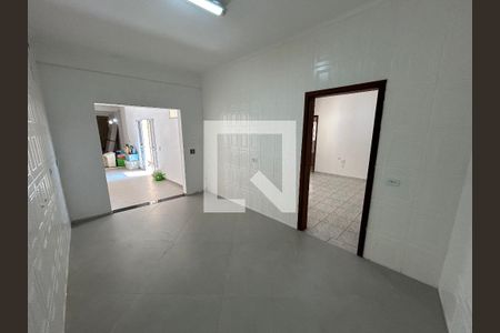 Casa para alugar com 120m², 6 quartos e 2 vagas Casa para alugar com 120m², 6 quartos e 2 vagasCasa 4