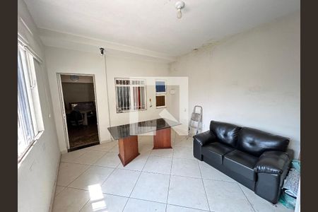 Casa para alugar com 120m², 6 quartos e 2 vagas Casa para alugar com 120m², 6 quartos e 2 vagasCasa 5