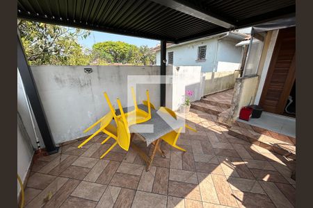 Casa para alugar com 120m², 6 quartos e 2 vagas Casa para alugar com 120m², 6 quartos e 2 vagasCasa 1