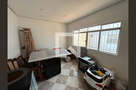 Casa para alugar com 120m², 6 quartos e 2 vagas Casa para alugar com 120m², 6 quartos e 2 vagasCasa 2