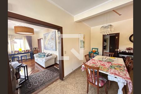 Casa para alugar com 120m², 6 quartos e 2 vagas Casa para alugar com 120m², 6 quartos e 2 vagasCasa 1