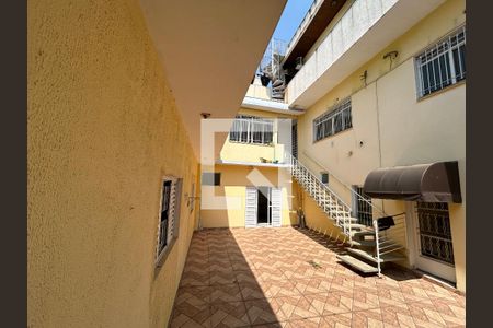 Casa para alugar com 120m², 6 quartos e 2 vagas Casa para alugar com 120m², 6 quartos e 2 vagasQuintal