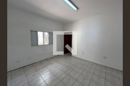 Casa para alugar com 120m², 6 quartos e 2 vagas Casa para alugar com 120m², 6 quartos e 2 vagasCasa 4
